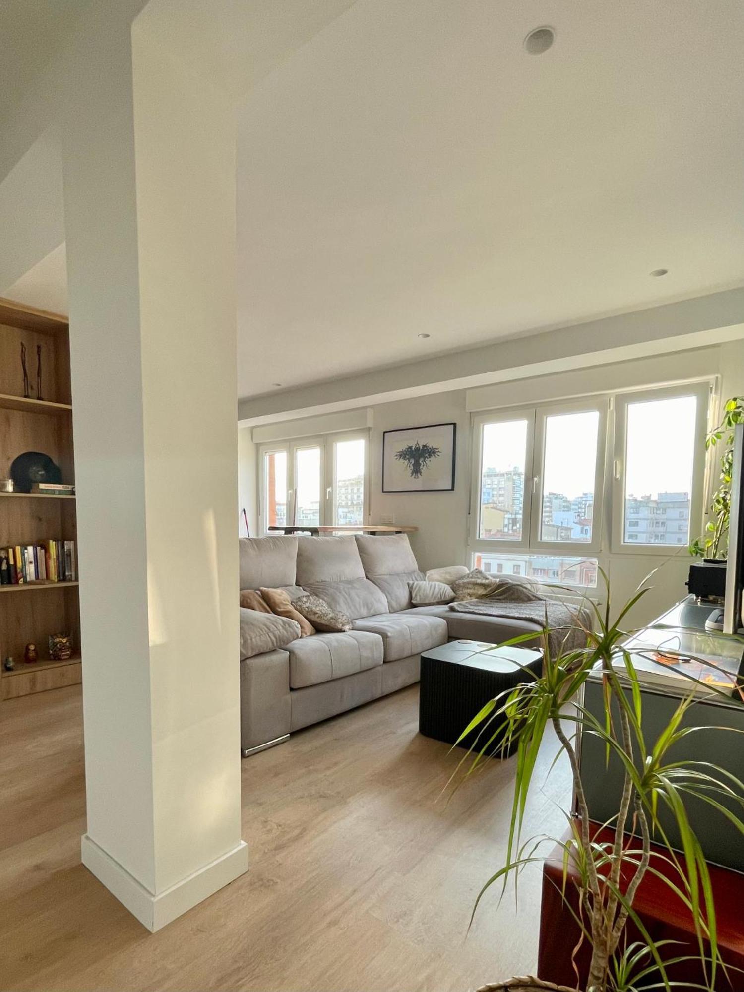 Piso De 2 Habitaciones En Centro, Zona Muy Tranquila Con Playa A 2 Min Andando Gijón Exteriör bild